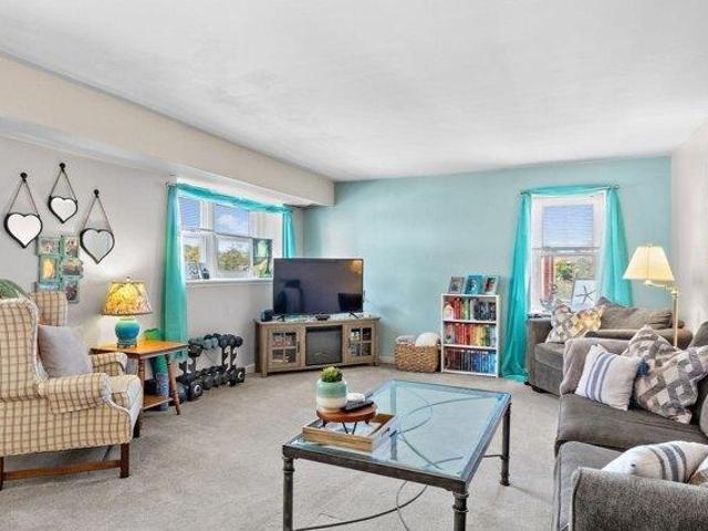 condo with 1 bedroom, Wareham MA ES105403724