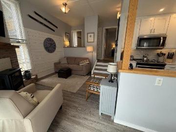 condo with 1 bedroom, Warren VT ES103185496