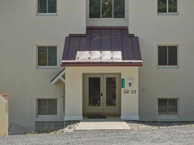 condo with 1 bedroom, Warren VT ES105293643