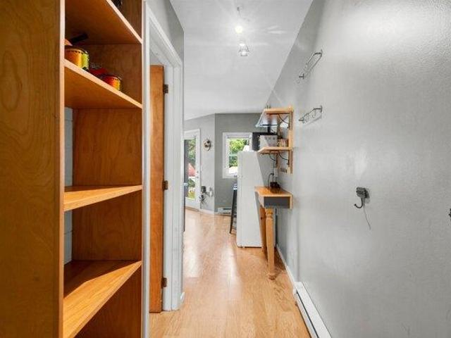 condo with 1 bedroom, Warren VT ES105318941