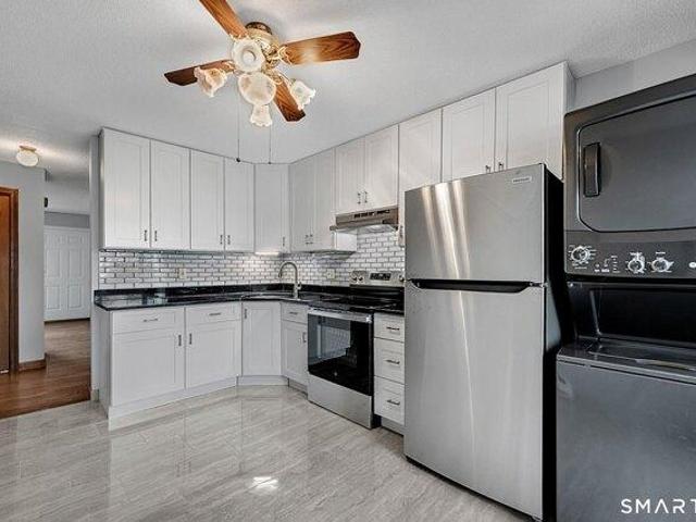 condo with 1 bedroom, Waterbury CT ES105497205