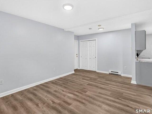 condo with 1 bedroom, West Haven CT ES105574102