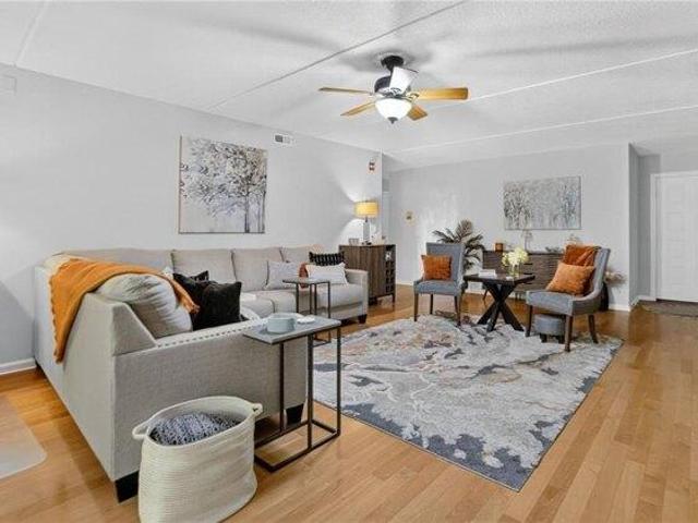 condo with 1 bedroom, West Warwick RI ES105724877