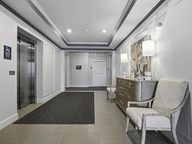 condo with 1 bedroom, Westborough MA ES105418996