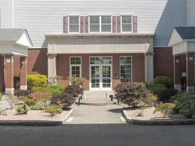condo with 1 bedroom, Westerly RI ES104852222