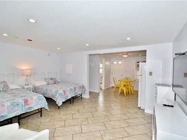 condo with 1 bedroom, Westerly RI ES105495378