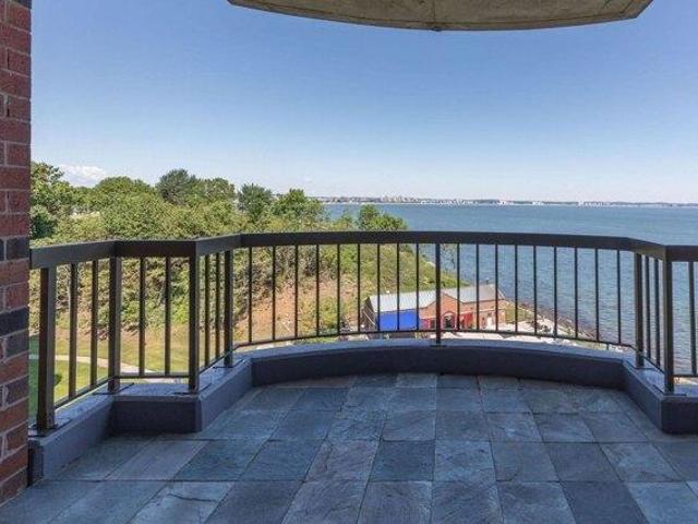 condo with 1 bedroom, Winthrop MA ES105511531