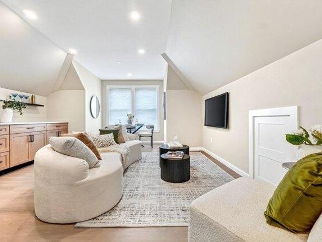 condo with 1 bedroom, Winthrop MA ES105614722