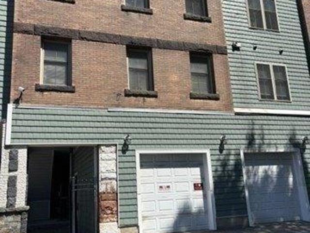 condo with 1 bedroom, Worcester MA ES105612088