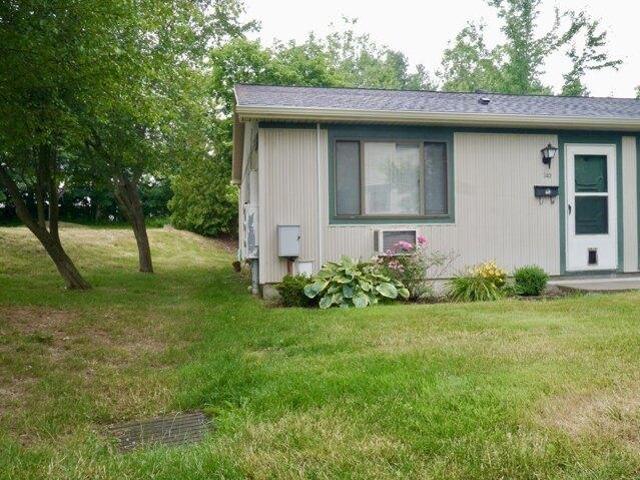 condo with 1 bedroom, Amherst MA ES104479214