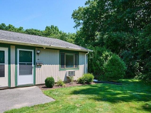 condo with 1 bedroom, Amherst MA ES105314651