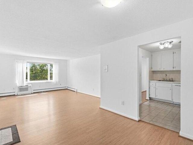 condo with 1 bedroom, Andover MA ES105352263