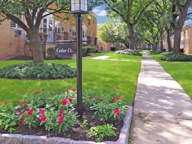 condo with 1 bedroom, Belleville NJ ES105790485