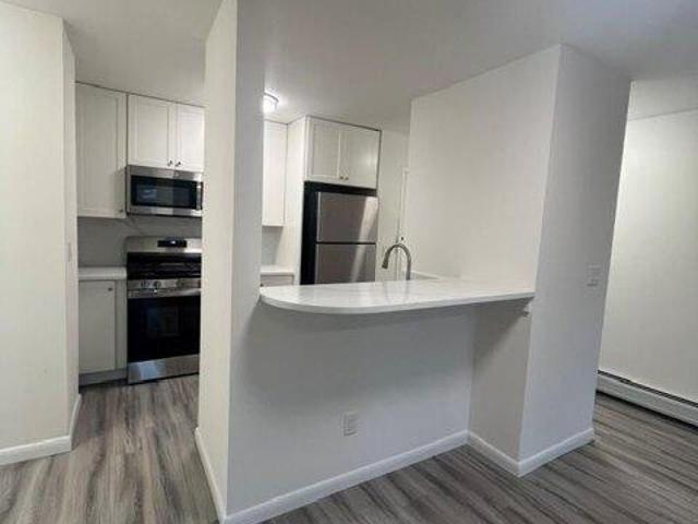 condo with 1 bedroom, Bergenfield NJ ES105650428