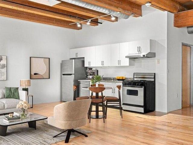 condo with 1 bedroom, Boston MA ES105441416