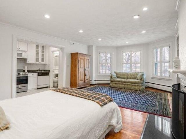 condo with 1 bedroom, Boston MA ES105442278