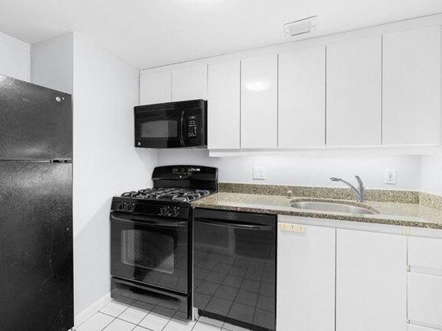 condo with 1 bedroom, Boston MA ES105533982