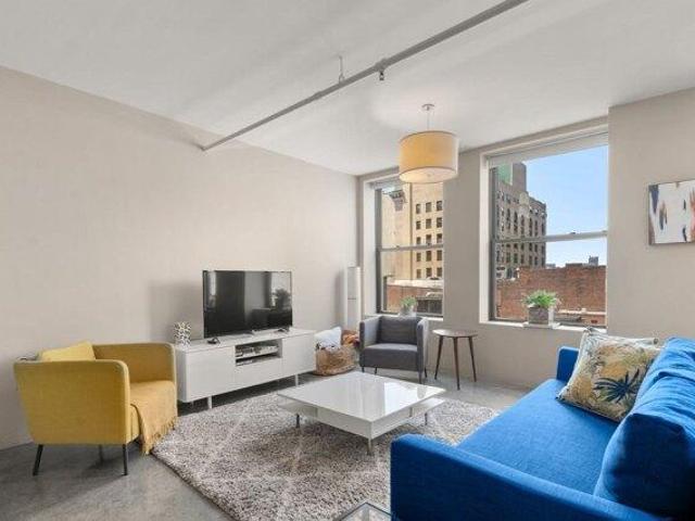 condo with 1 bedroom, Boston MA ES105557775