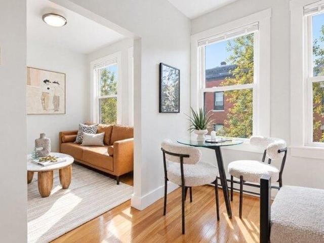 condo with 1 bedroom, Boston MA ES105611285