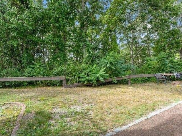 condo with 1 bedroom, Bourne MA ES105551296