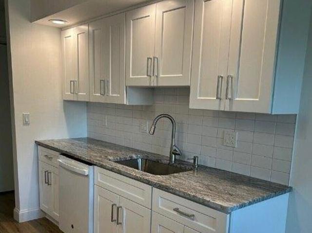 condo with 1 bedroom, Brookfield CT ES105478617