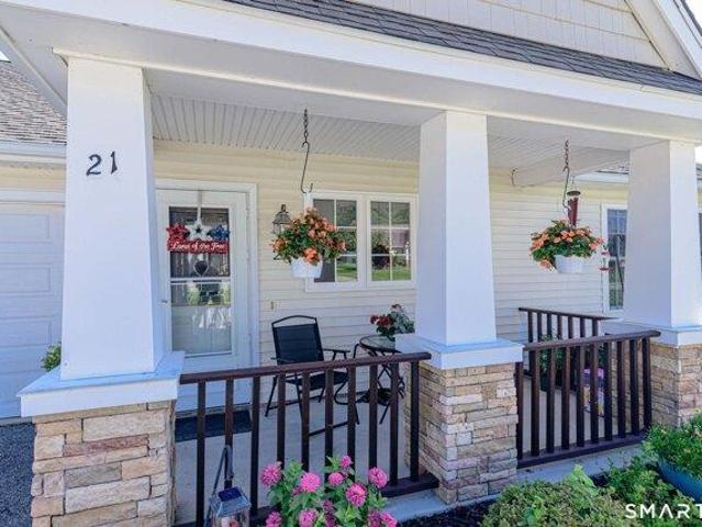 condo with 1 bedroom, Brooklyn CT ES105578625