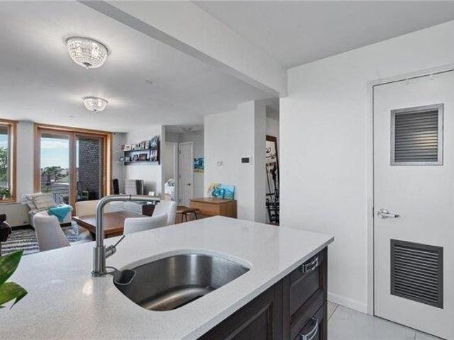 condo with 1 bedroom, Brooklyn NY ES105320073