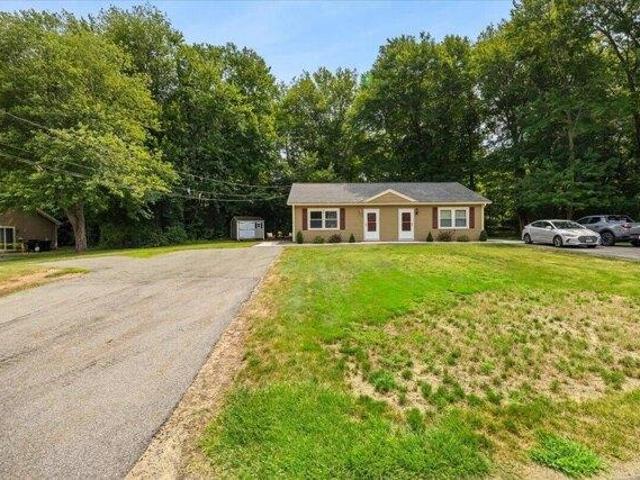 condo with 1 bedroom, Bridgewater MA ES105428235