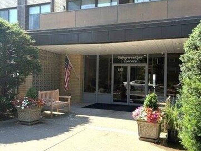 condo with 1 bedroom, Bridgeport CT ES105424815