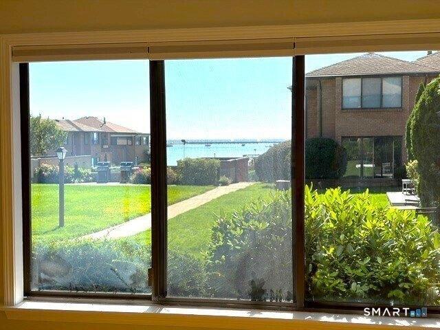 condo with 1 bedroom, Bridgeport CT ES105426729