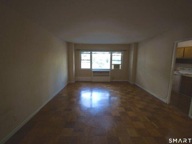 condo with 1 bedroom, Bridgeport CT ES105474095