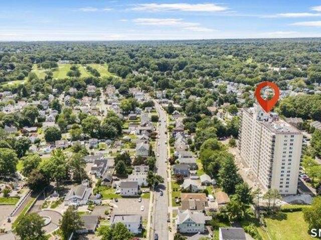 condo with 1 bedroom, Bridgeport CT ES105551073