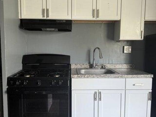 condo with 1 bedroom, Bridgeport CT ES105586715
