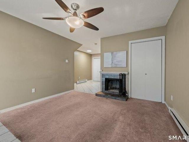 condo with 1 bedroom, Bristol CT ES104649803