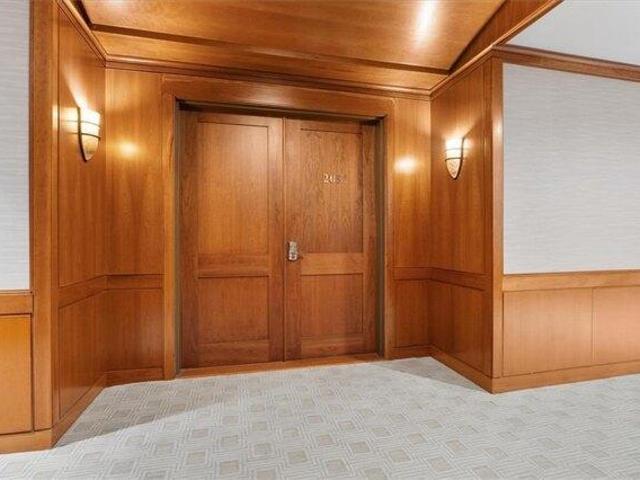 condo with 1 bedroom, Bristol RI ES105496020