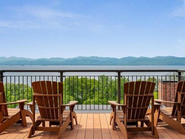 condo with 1 bedroom, Burlington VT ES104852027