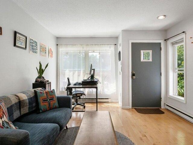 condo with 1 bedroom, Burlington VT ES105474506