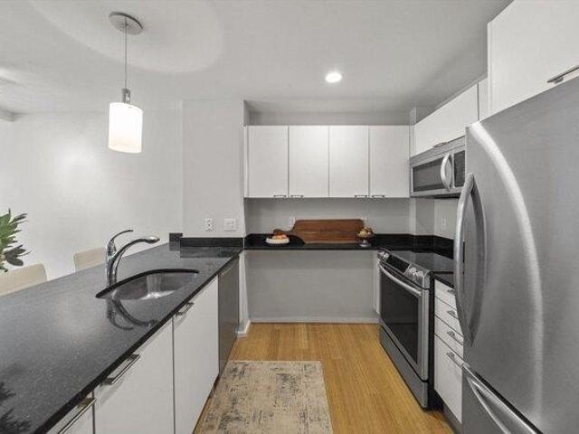 condo with 1 bedroom, Cambridge MA ES105417790