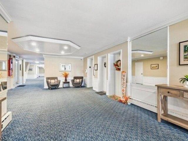 condo with 1 bedroom, Cranford NJ ES105724446