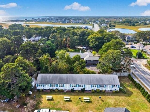 condo with 1 bedroom, Dennis Port MA ES106105990