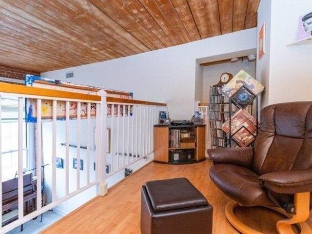 condo with 1 bedroom, Dedham MA ES105366391