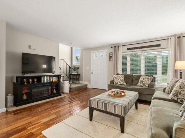 condo with 1 bedroom, Easton MA ES105533712