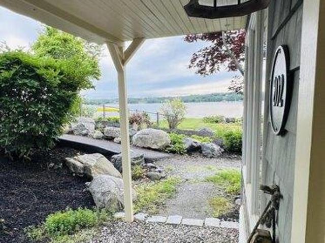 condo with 1 bedroom, Edgecomb ME ES106001478