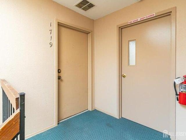 condo with 1 bedroom, Edison NJ ES105276509