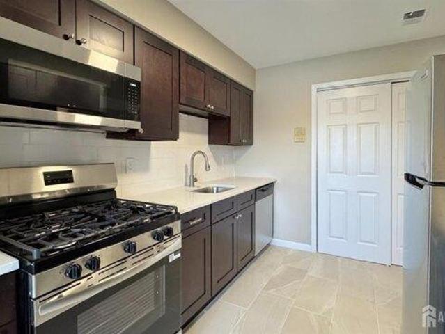 condo with 1 bedroom, Edison NJ ES105319623