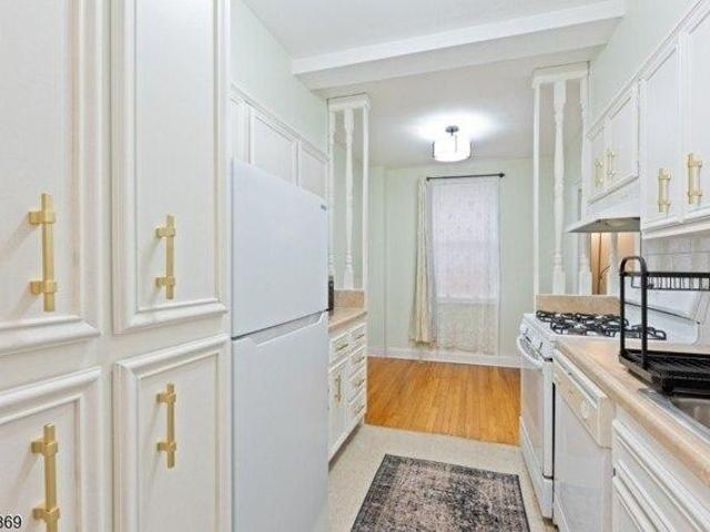 condo with 1 bedroom, Englewood NJ ES105562242