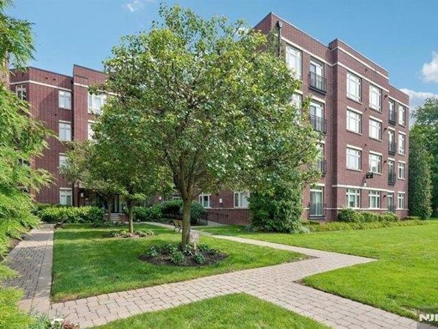 condo with 1 bedroom, Englewood NJ ES105319536