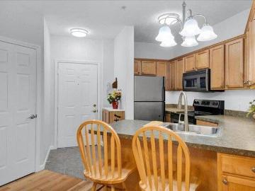 condo with 1 bedroom, Essex VT DS103160305