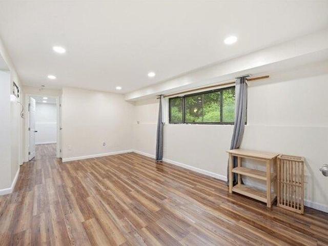condo with 1 bedroom, Exeter NH DS104442052
