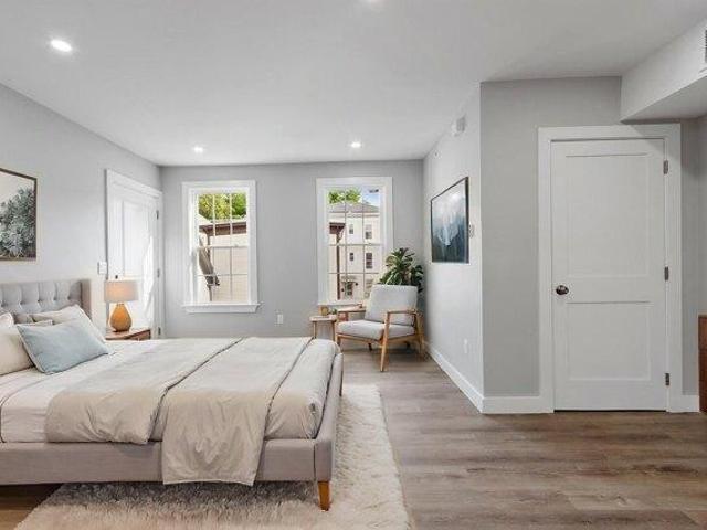 condo with 1 bedroom, Fitchburg MA ES105442969